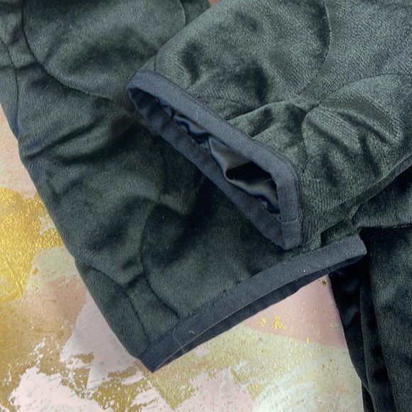 Unreal Fur / Anthropologie Moon Shadow Black Quilted Velvet Coat L - Picture 9 of 12